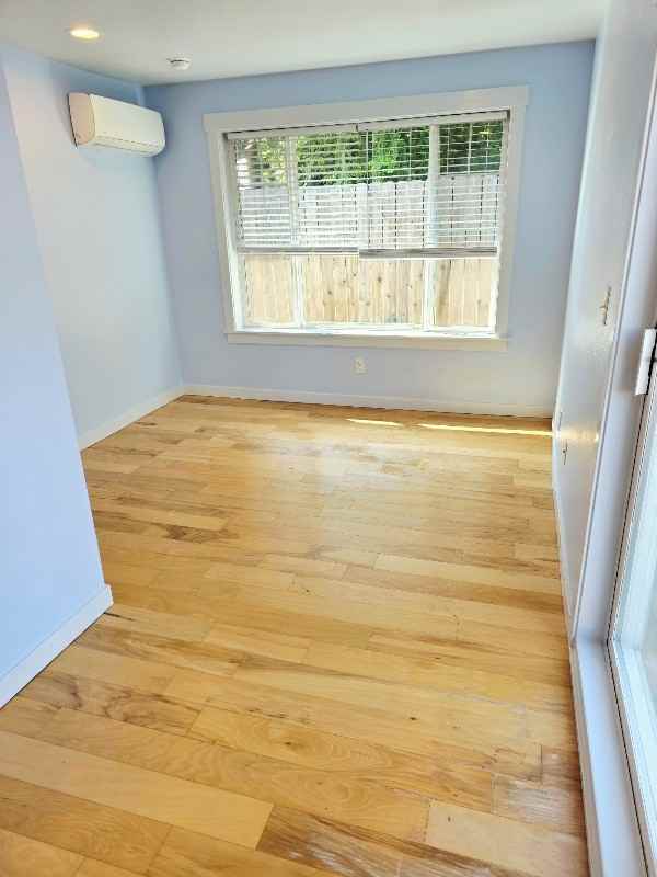 3318 E 26th St - Photo 6 of 12