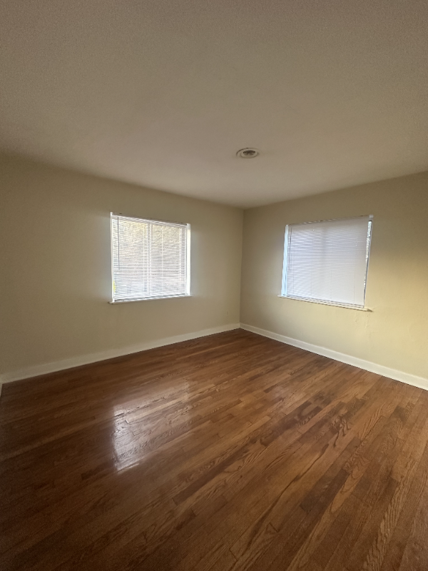 4219 Chamberlayne Ave #2 - Photo 6 of 10