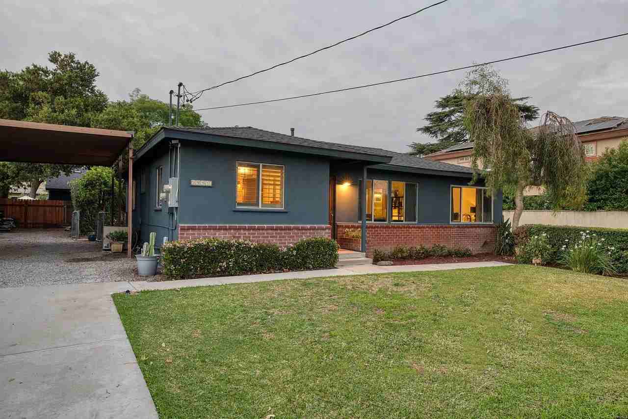 1007 El Sur Ave