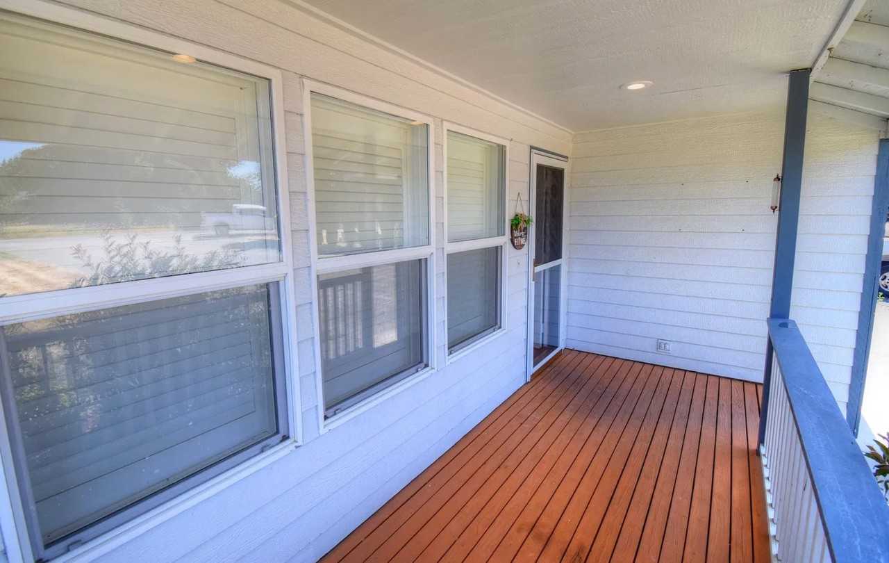 17010 94th Ln Se - Photo 3 of 32