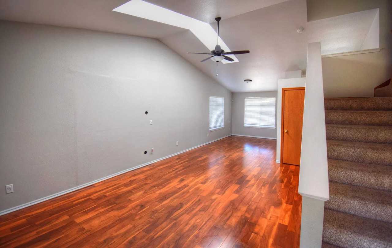 17010 94th Ln Se - Photo 4 of 32