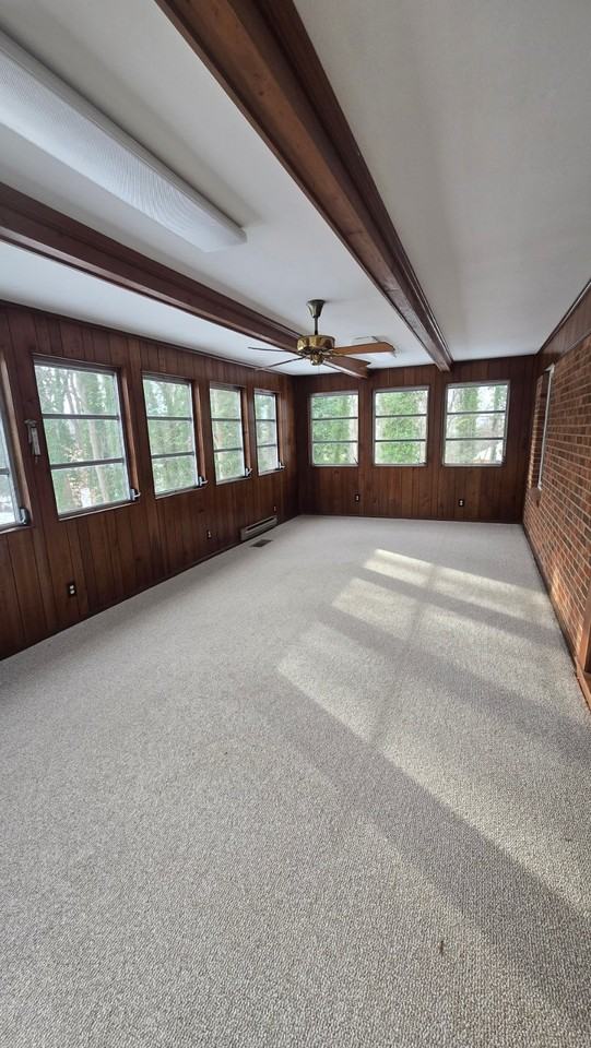 6303 Stockbridge Ct - Photo 7 of 18