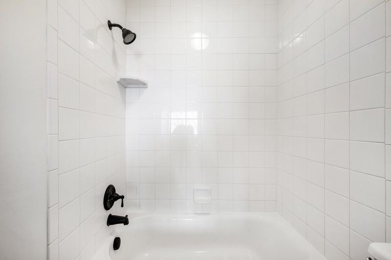 480 N Wall St #C203 - Photo 7 of 17