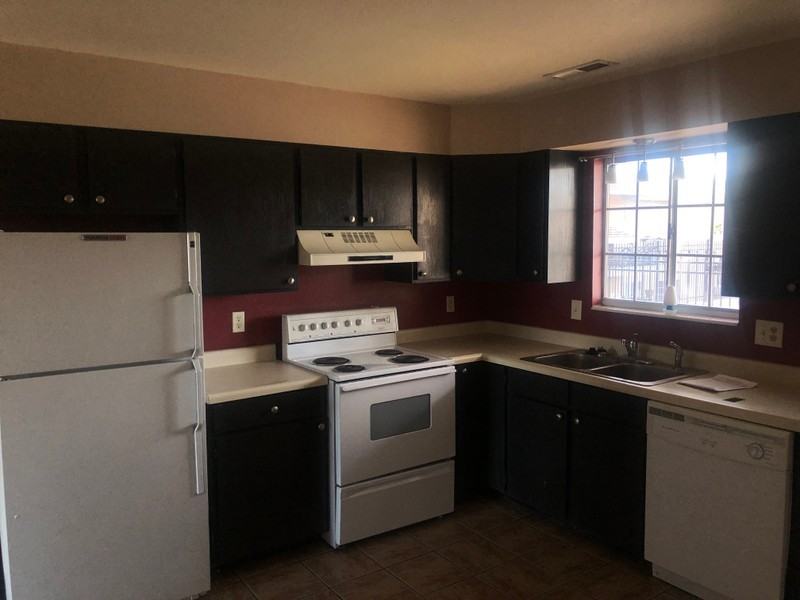 455 Se #24 - Photo 7 of 10