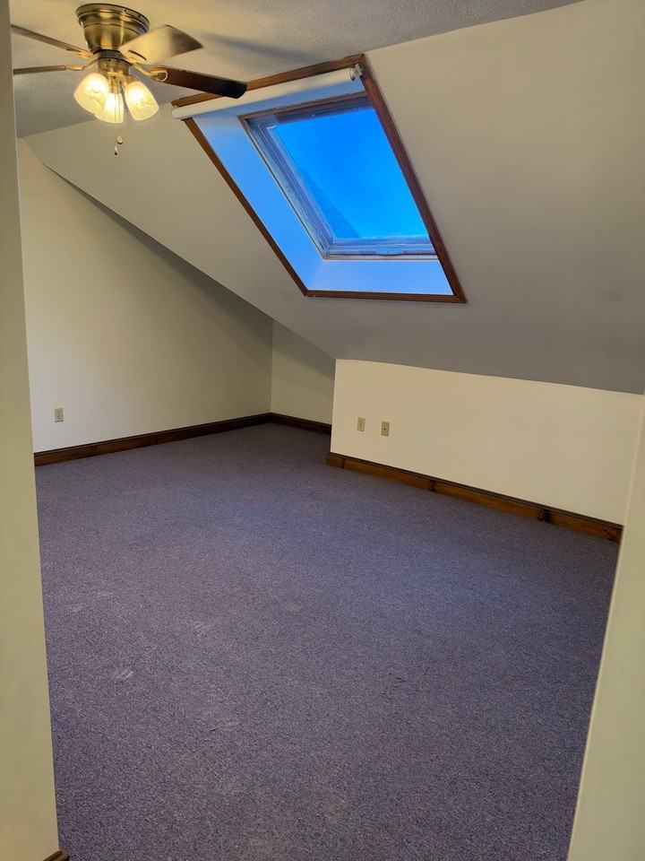 37 Chase St #3 - Photo 6 of 10