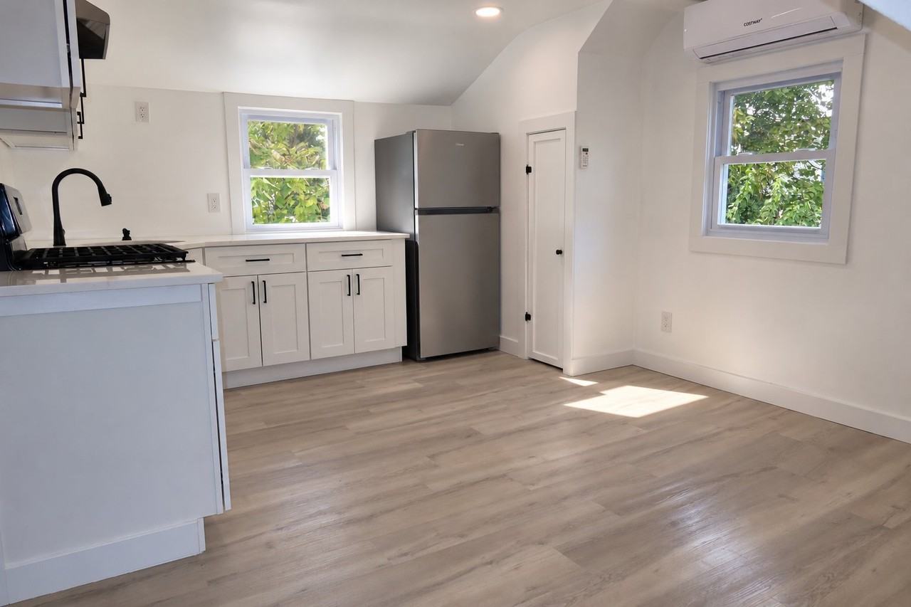 5 Marion Ave #2 - Photo 3 of 18