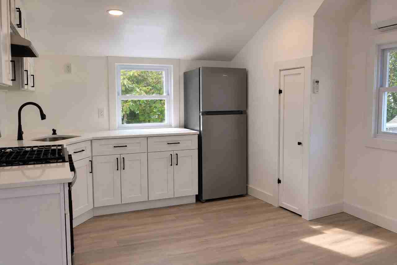 5 Marion Ave #2 - Photo 4 of 18