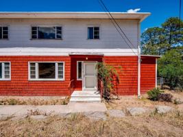 featured image of 3050 Walnut St #B