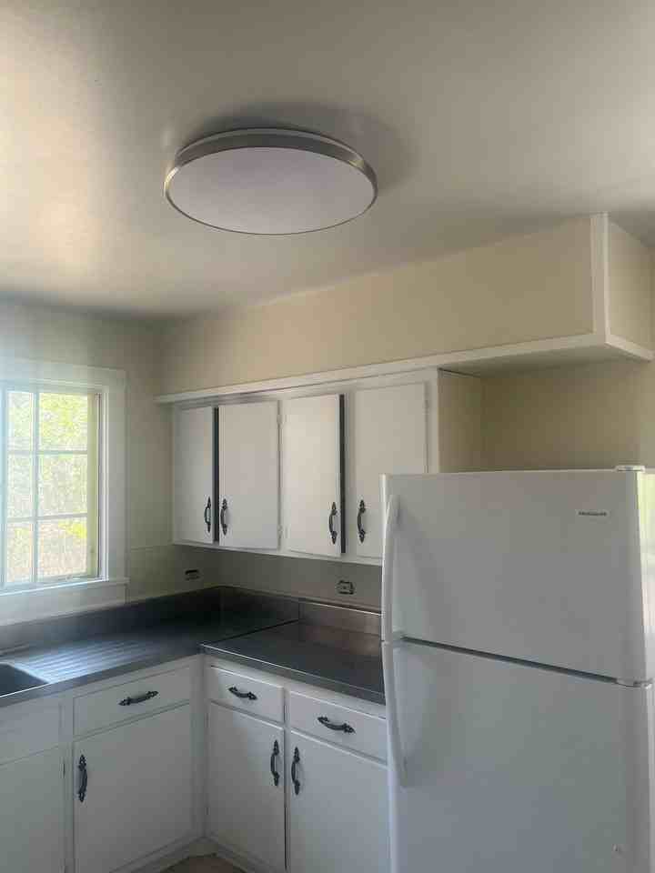 3050 Walnut St #B - Photo 3 of 17