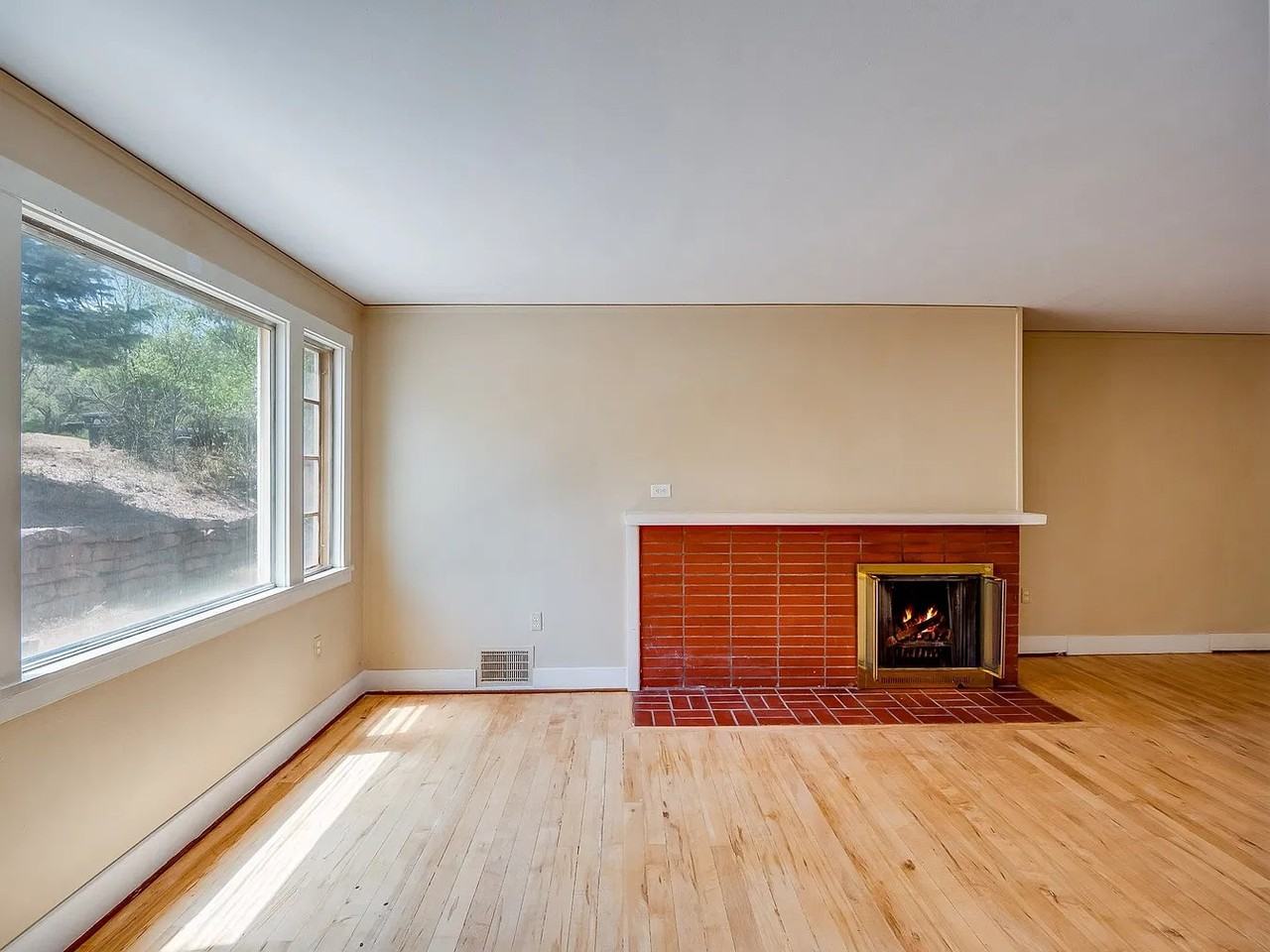 3050 Walnut St #B - Photo 5 of 17