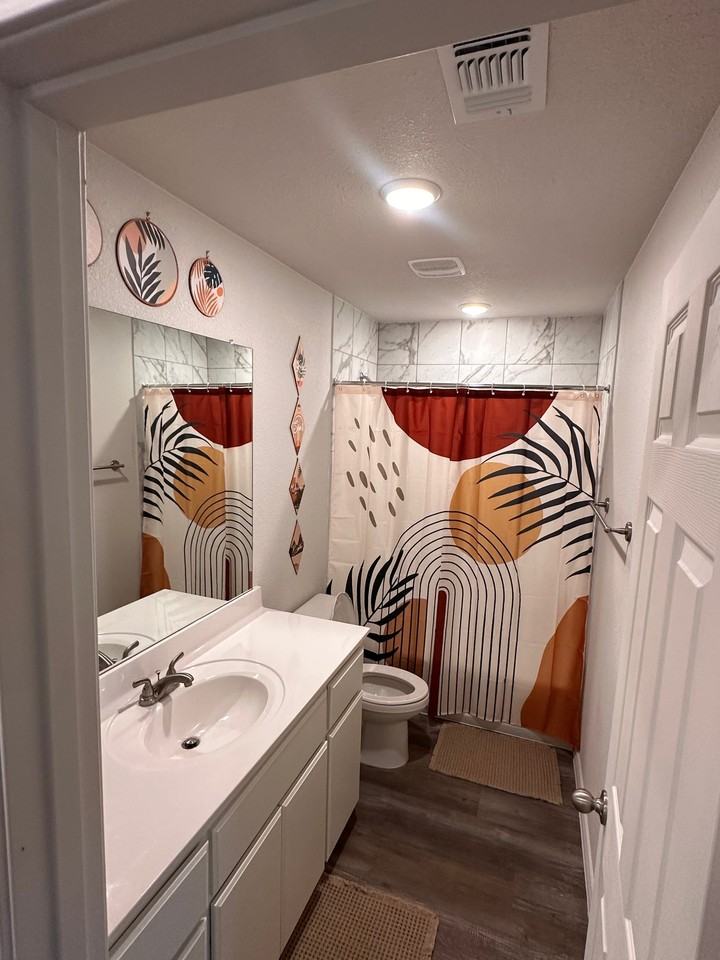 5704 Mcgregor Ct #A - Photo 5 of 15