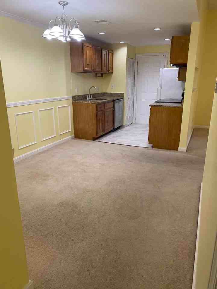 13 Walden Dr - Photo 3 of 15