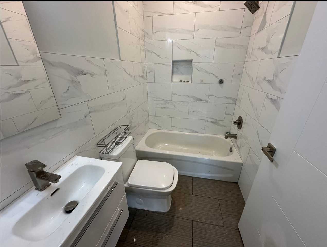 1221 N 15th St #1 - Photo 6 of 14