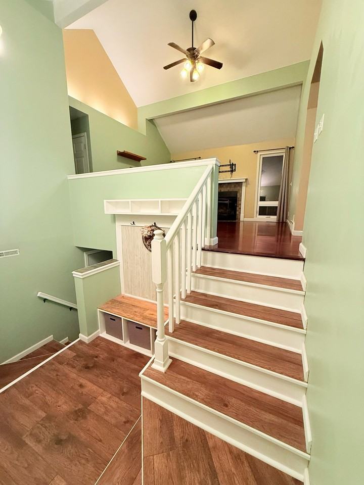 10628 Hartman Ave - Photo 6 of 16