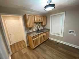 1249 Grape St Se #A - Photo 1 of 1