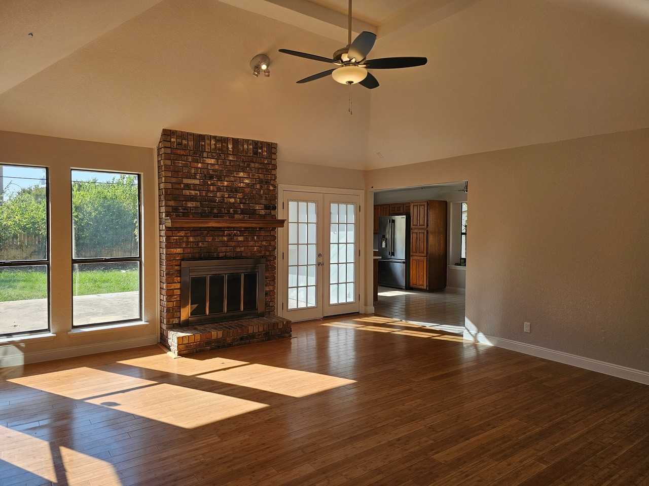6300 Brownlee Ln - Photo 2 of 20