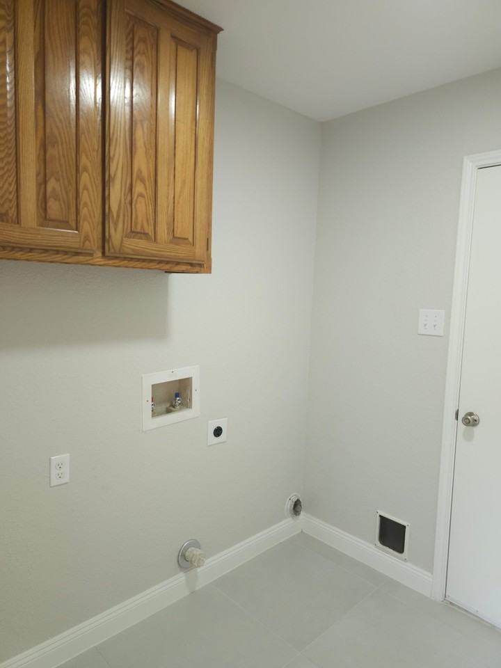 6300 Brownlee Ln - Photo 7 of 20