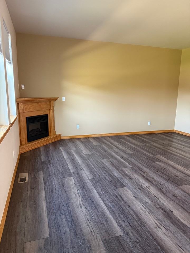 7001 Loren Pl - Photo 7 of 10