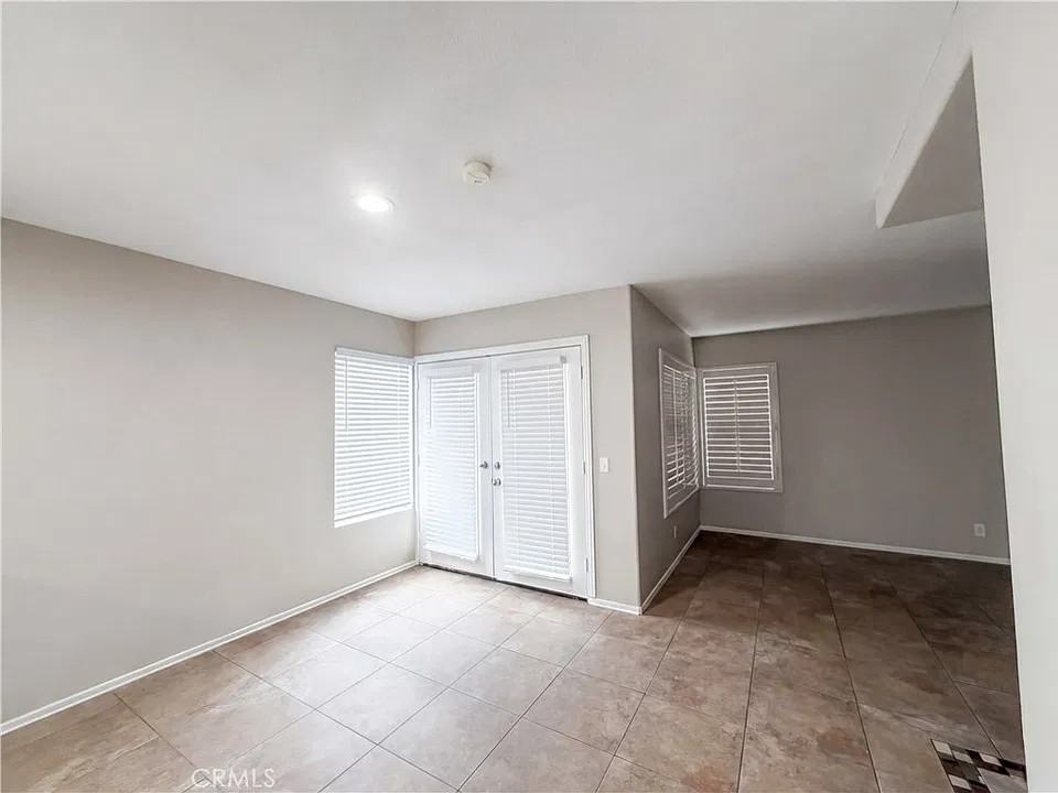 39676 Ridgedale Drive - Photo 5 of 7