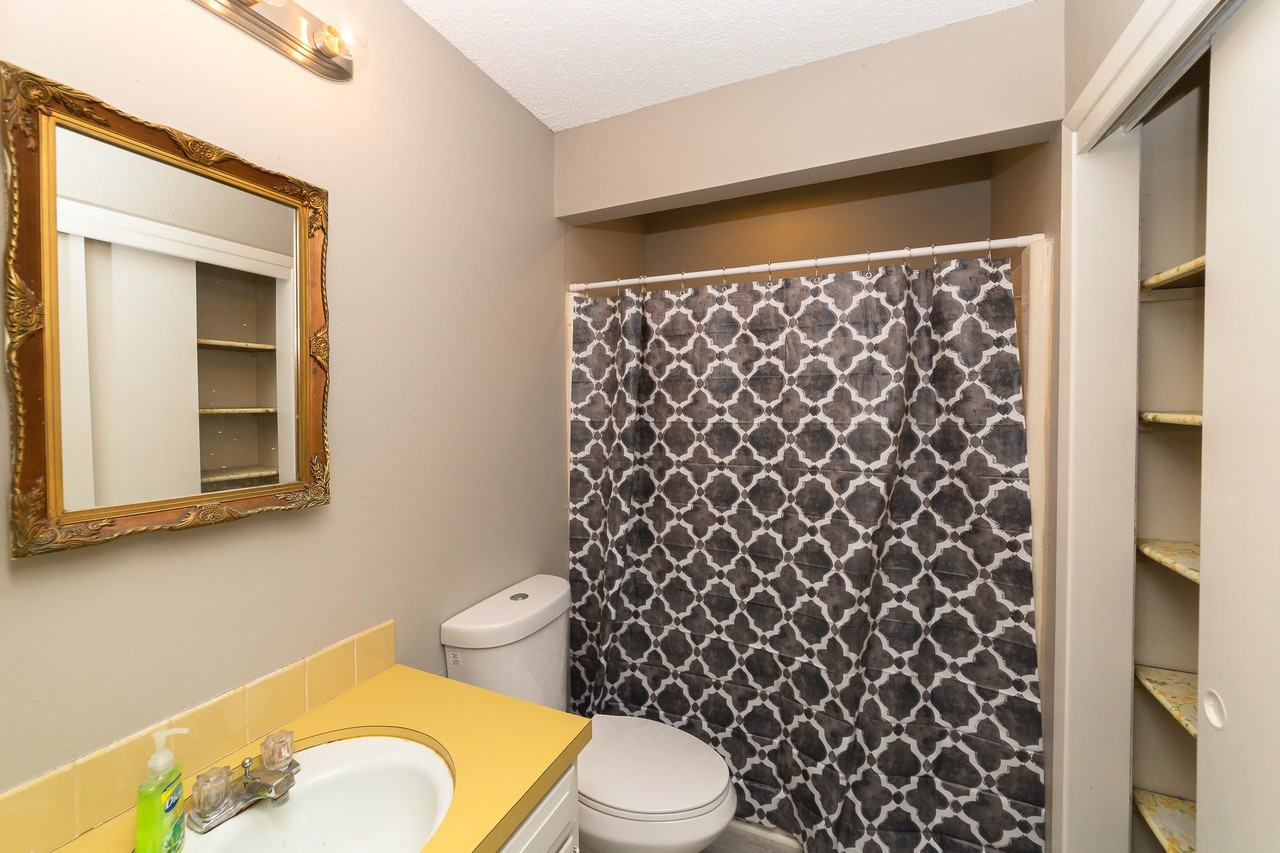 3417 Se 20th St #NA - Photo 7 of 13