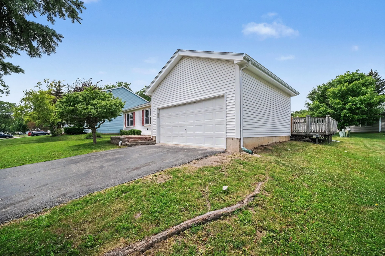 3513 Portsmouth Dr #NA - Photo 2 of 13