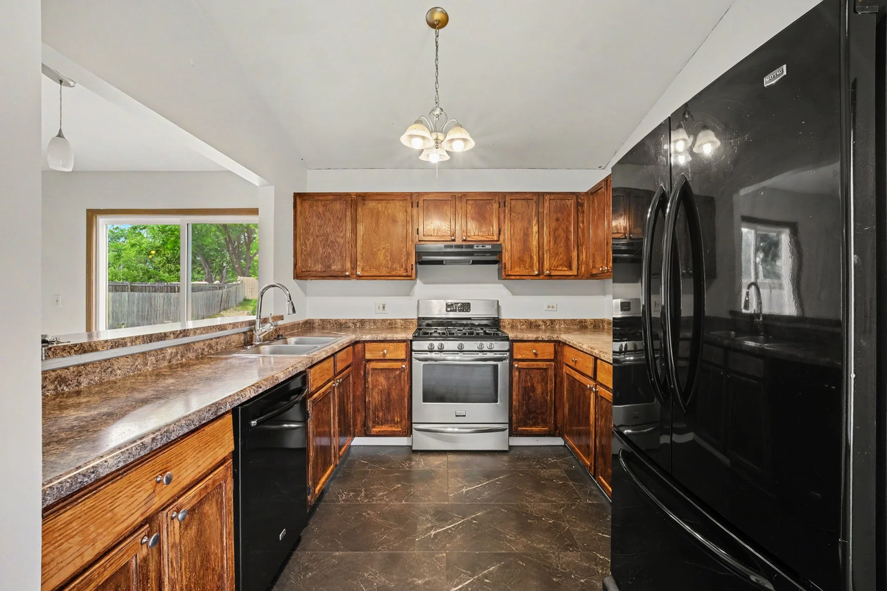 3513 Portsmouth Dr #NA - Photo 6 of 13