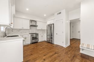 720 Huntley Dr #102 - Photo 1 of 1