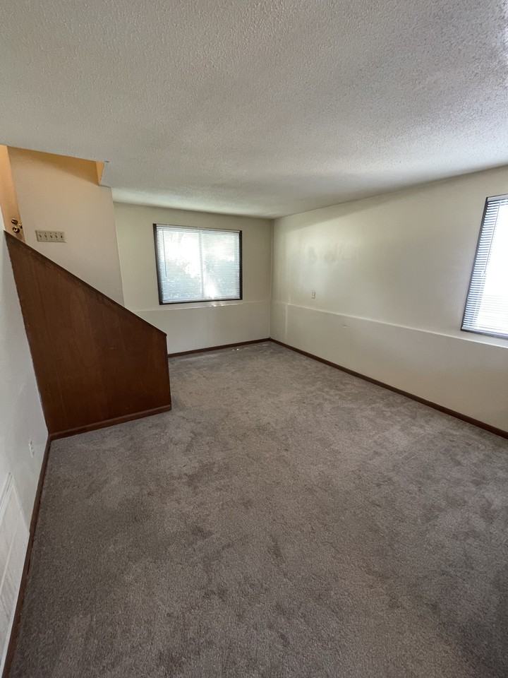 4501 S Union St #NA - Photo 4 of 13