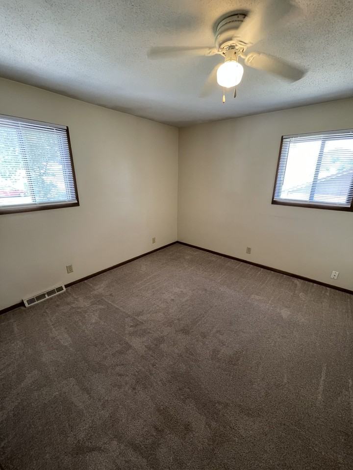 4501 S Union St #NA - Photo 7 of 13