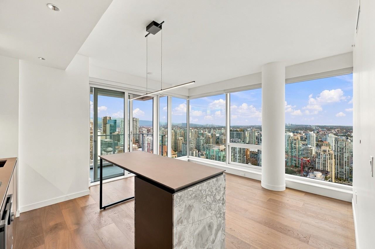 1277 Hornby Street #3303