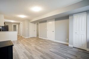 featured image of 1928 Manning Ave