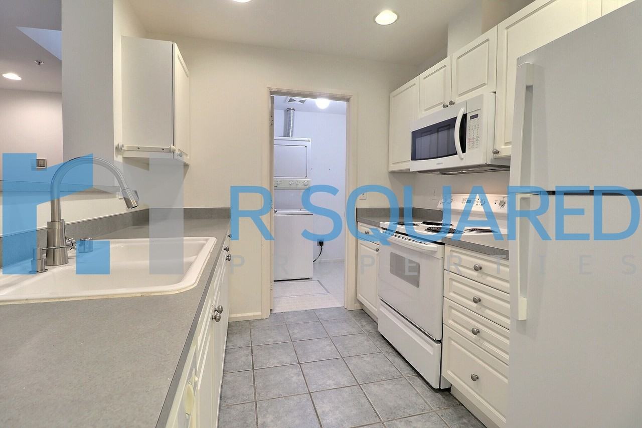 4332 9th Avenue NEUnit B #B - Photo 7 of 17