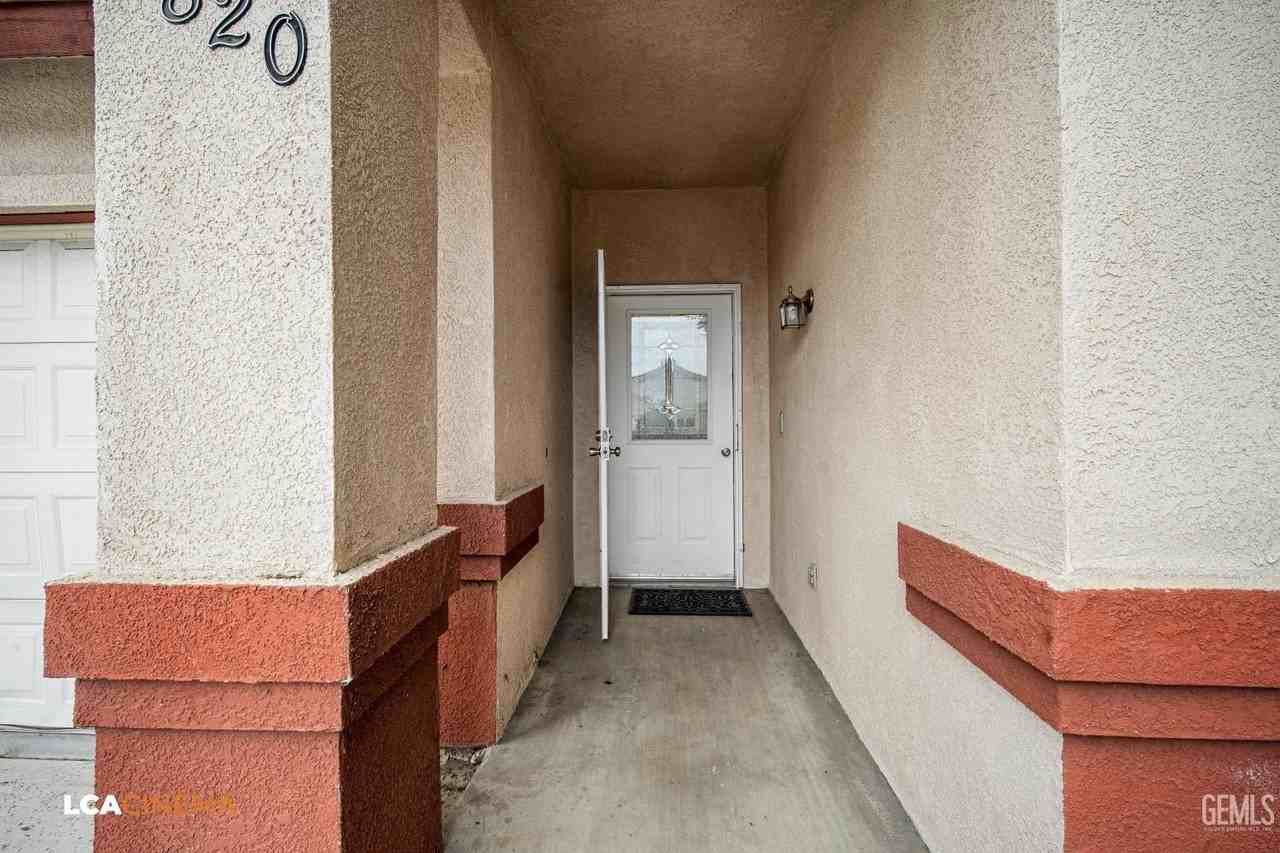 9820 Battersea Park Dr - Photo 5 of 28