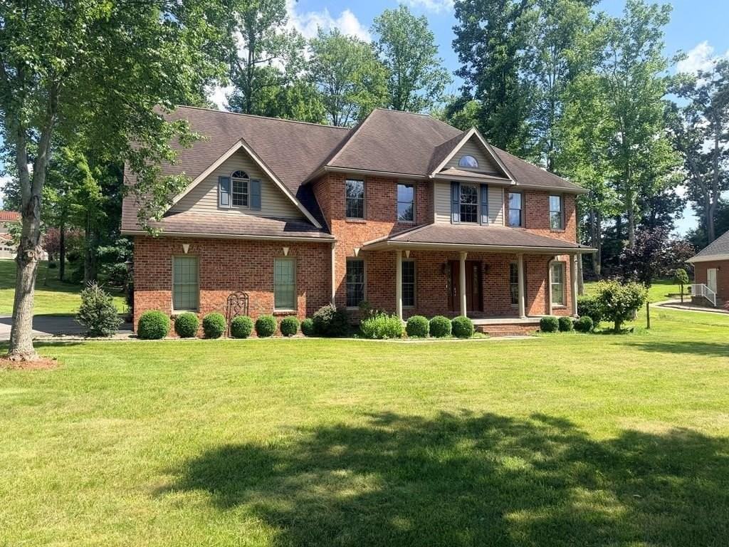 104 Hawksbury Trce - Photo 2 of 46