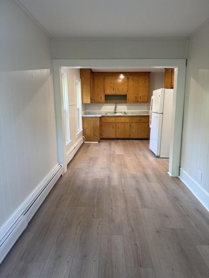 73 Acapesket Rd - Photo 3 of 5