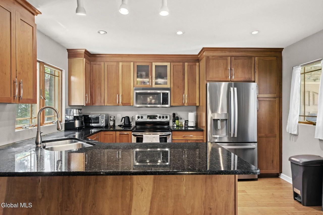 43 William St - Photo 6 of 38