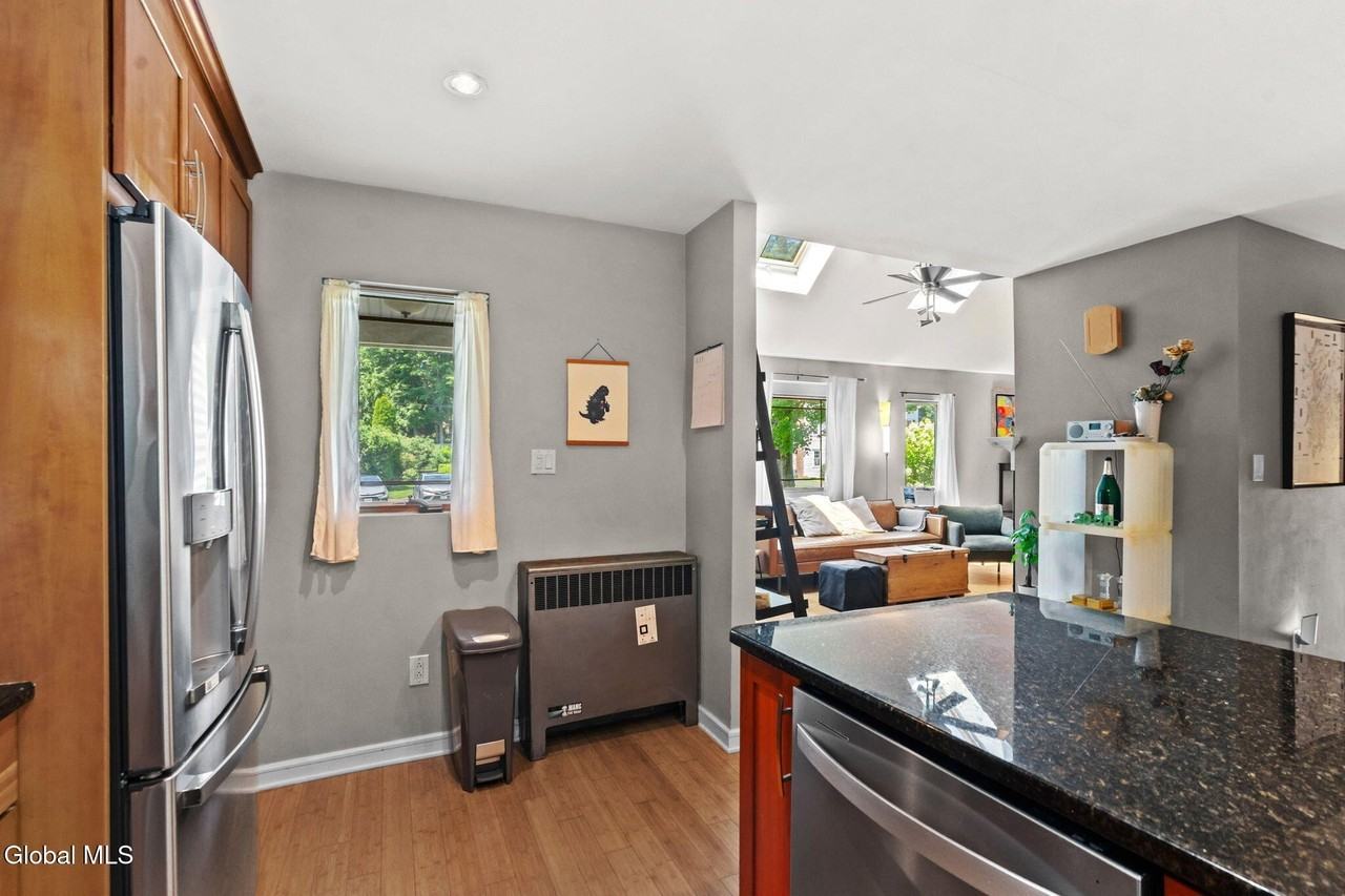 43 William St - Photo 7 of 38