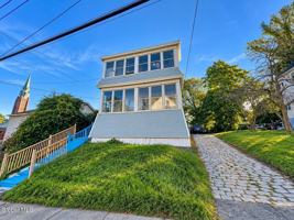 featured image of 609 Crane St #1stFL
