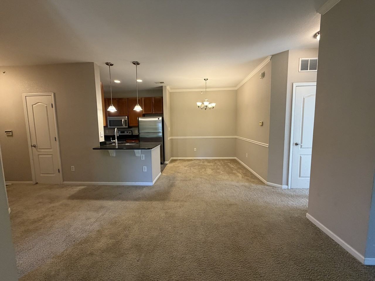 12913 Tradd Street - 2BUnit 2B #2B - Photo 7 of 18