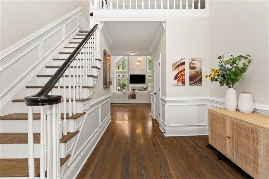 4512 Woodhaven Ne #A - Photo 2 of 32