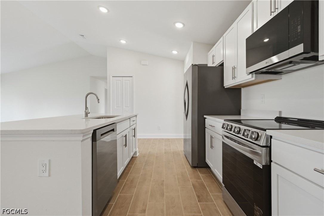1135 Nw 8th Pl - Photo 5 of 18