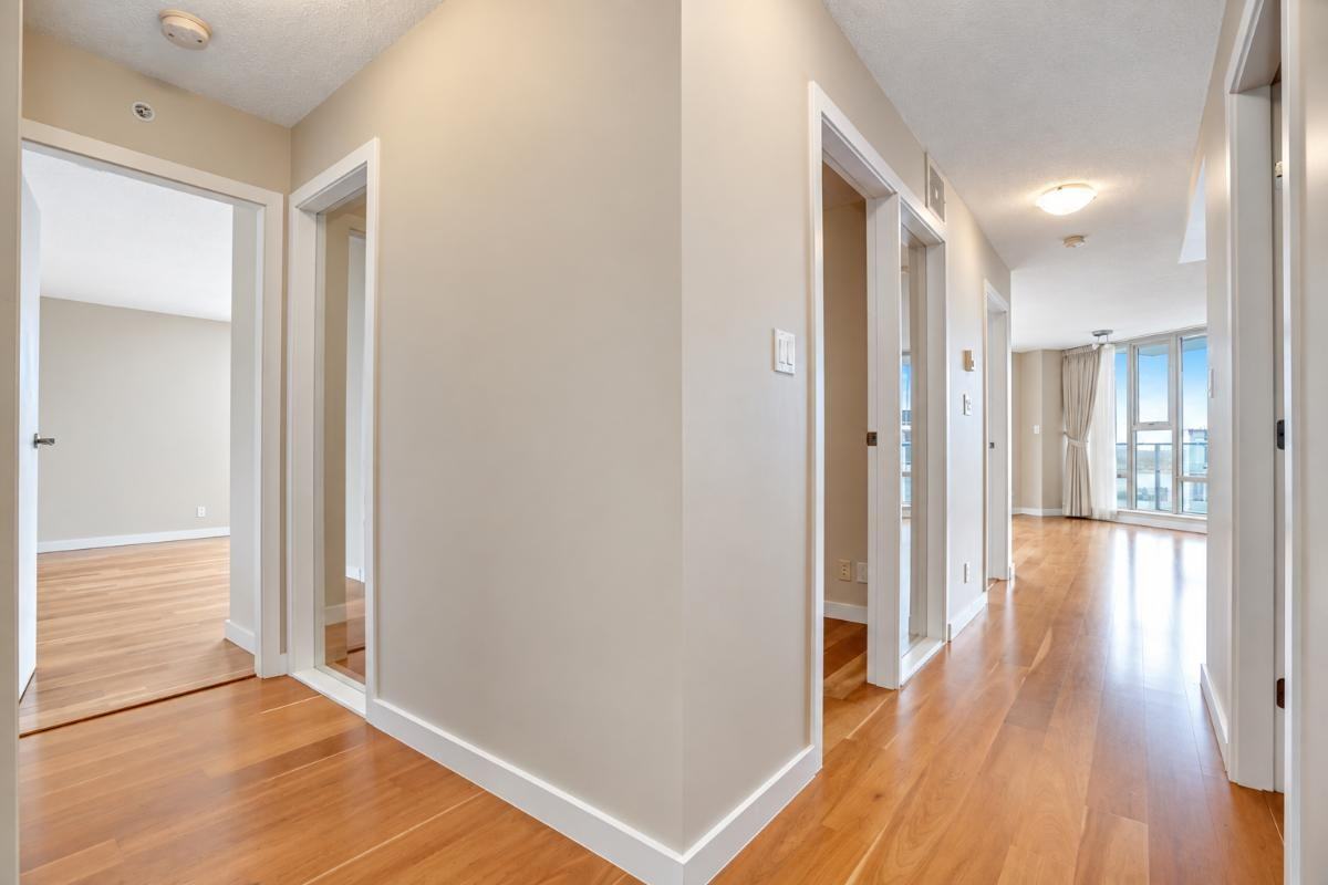 455 Beach Cres #2902 - Photo 7 of 21