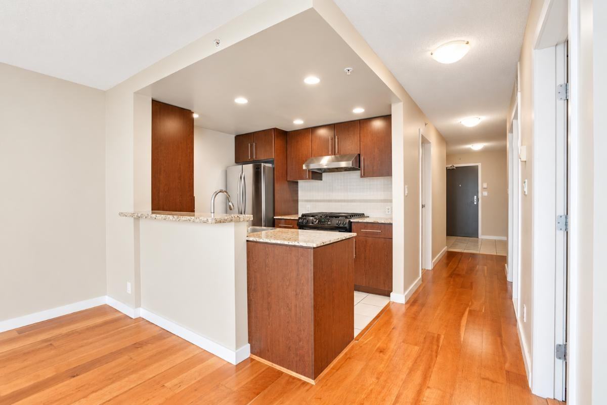 455 Beach Cres #2902 - Photo 2 of 21