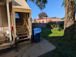 featured image of 210 S Wells St