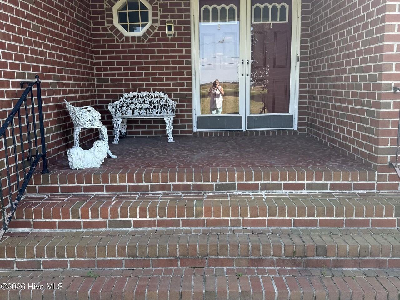 1157 Shawboro Rd - Photo 2 of 35