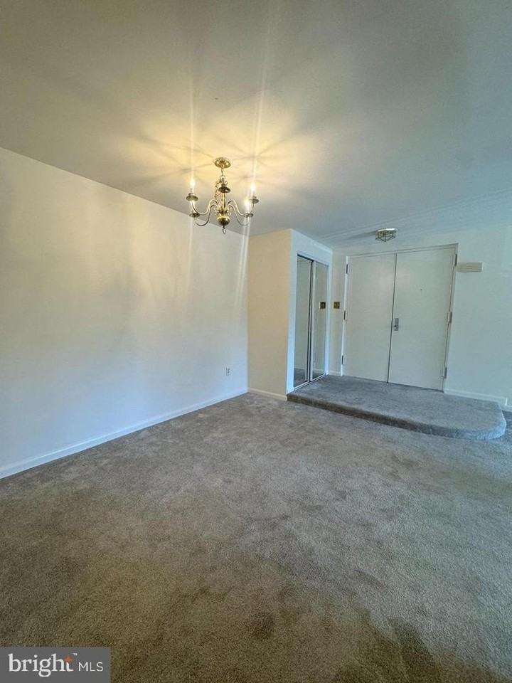 13207 Dairymaid Dr - Photo 4 of 36