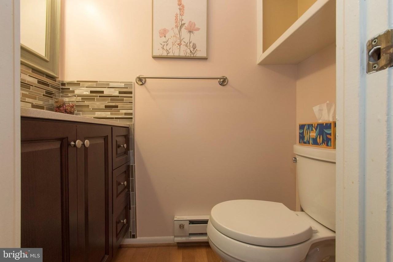 12 Cinzano Ct - Photo 7 of 40