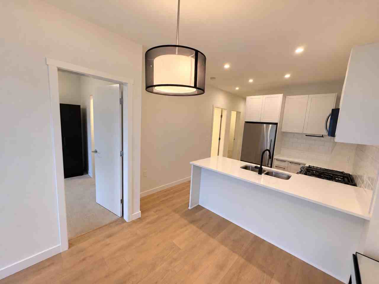 5415 Brydon Cres - Photo 2 of 20
