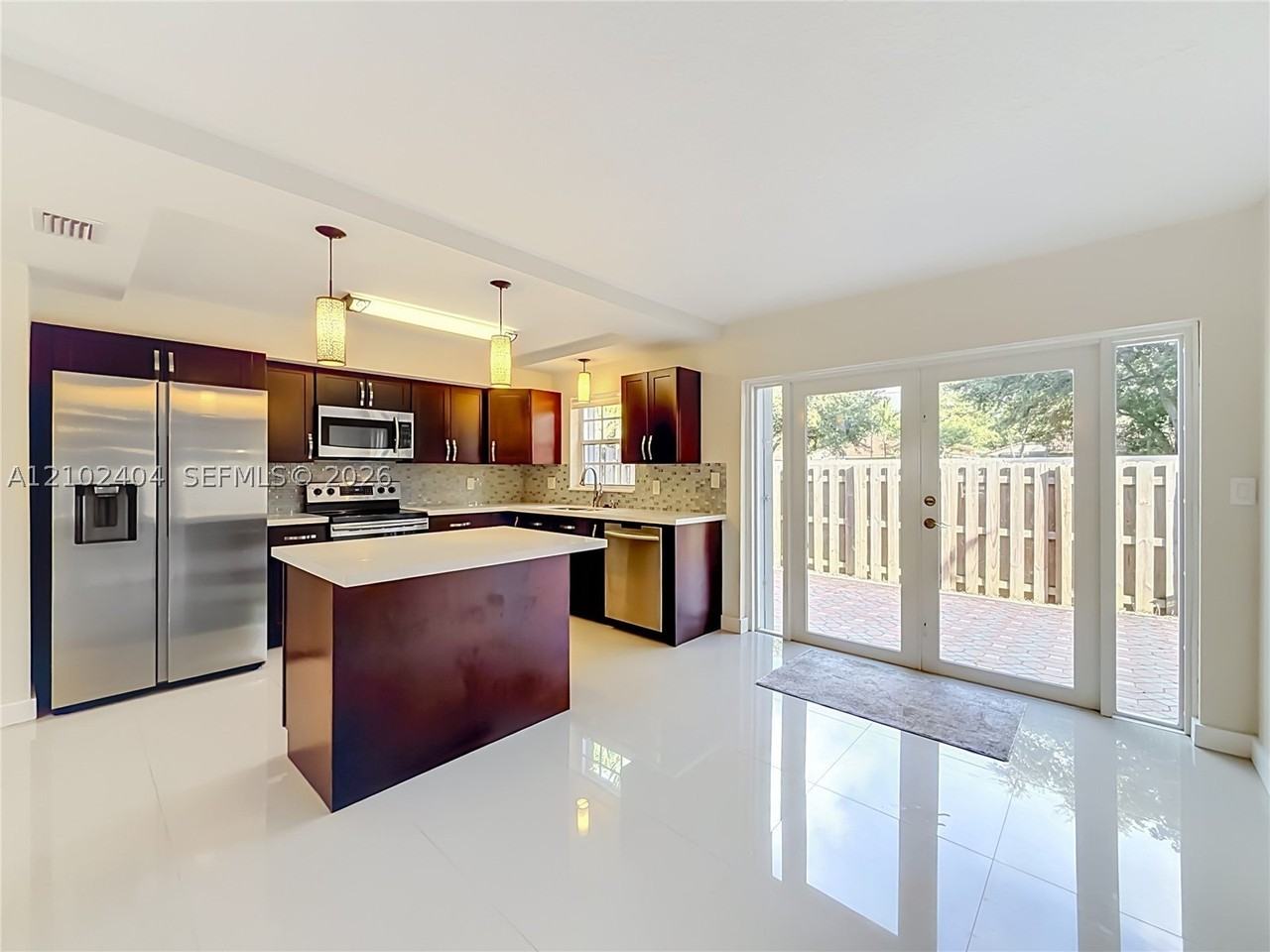 12187 Sw 49th Ct - Photo 7 of 23