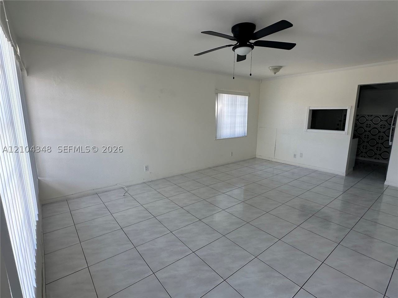 1460 Ne 169th St #211 - Photo 5 of 20